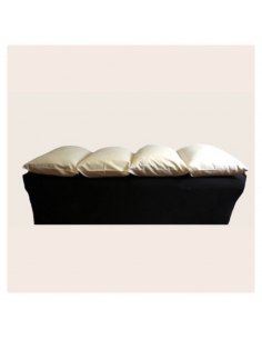 sur matelas beige pour salon de beauté